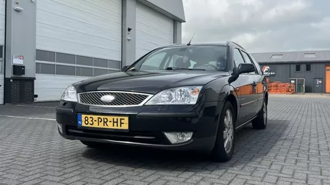 Ford Mondeo Wagon 1.8-16V Futura