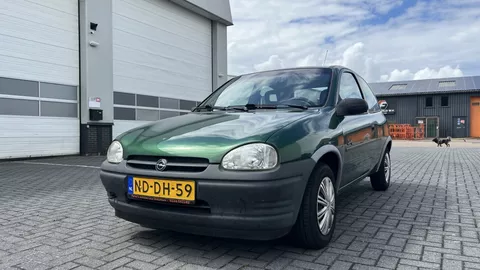 Opel Corsa 1.4i Swing