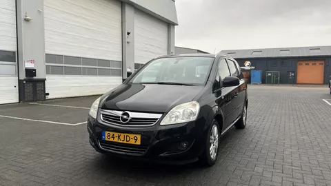 Opel Zafira 1.6 Cosmo