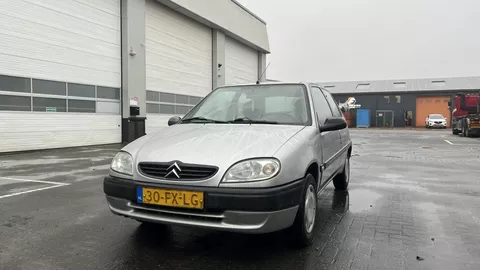 Citro&euml;n Saxo 1.4i SX