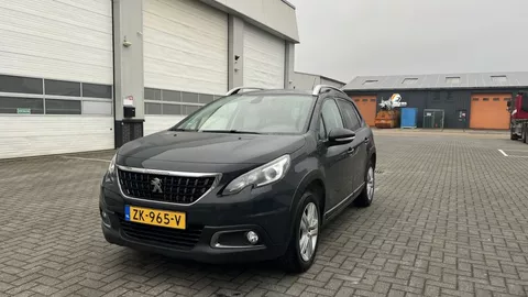 Peugeot 2008 1.2 PureT. Signature