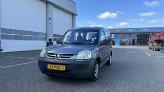 Peugeot Partner MPV 1.4 XR