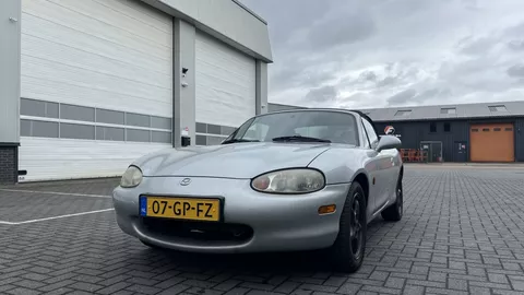 Mazda MX-5 1.6i