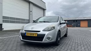 Renault Clio 1.2 Authentique