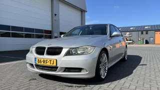 BMW 3 Serie 320i Dynamic Exec.